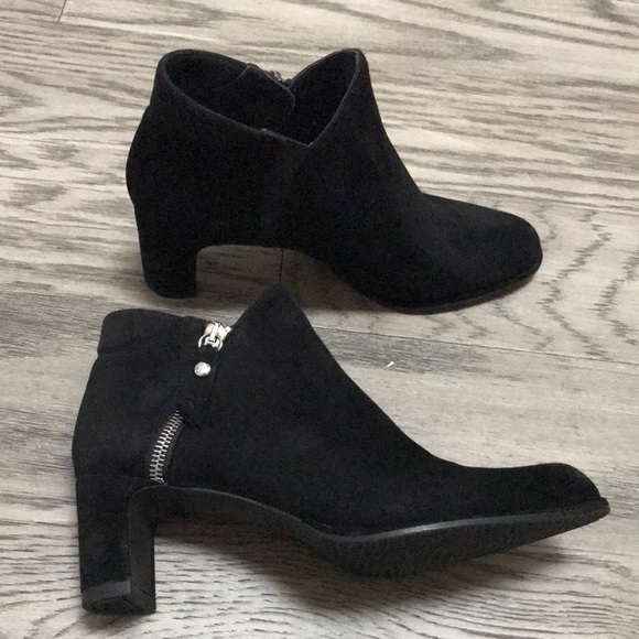 Stuart Weitzman ankle suede boots size 7M - Picture 4 of 16